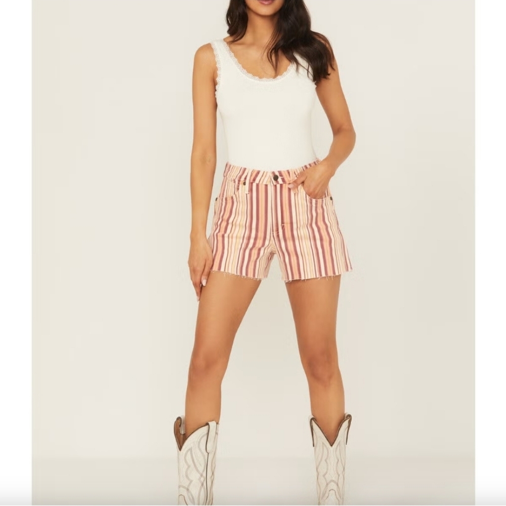 Wrangler High Rise Cowboy Shorts Natalie Striped NEW WITH TAGS Women's Size 28/5